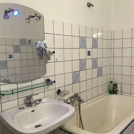 Viorica's Place ホームステイ コンスタンツァ